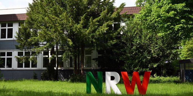 Gelsenkirchen - Rausgeworfene Dozentin bedankt sich für Unterstützung