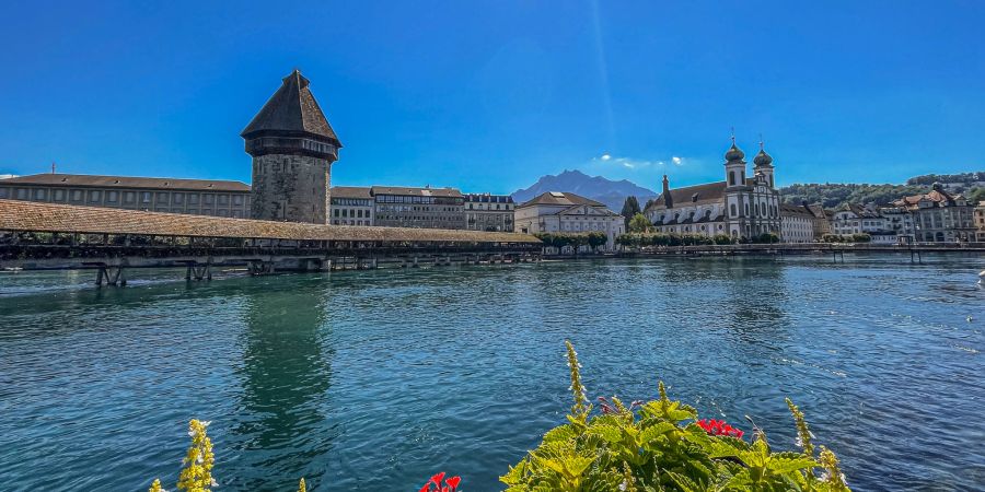 Die Kappelbrücke in der Stadt Luzern.