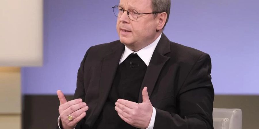 Georg Bätzing in der Talk-Show «Anne Will» zum Thema: «Missbrauch, Lügen, Vertuschung - ist diese Kirche noch zu retten?». Foto: Wolfgang Borrs/ARD/NDR Presse und Information/dpa