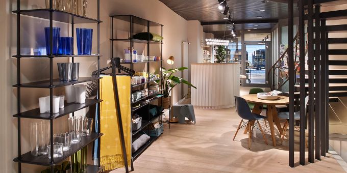 Zum vielfältigen Einrichtungssortiment gehört auch eine vielfältige Boutique mit Design-Objekten und Wohnaccessoires. Anliker Home Thun