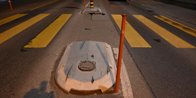Rebstein SG: Fahrerin kollidiert mit Verkehrsinsel. Rebstein SG
