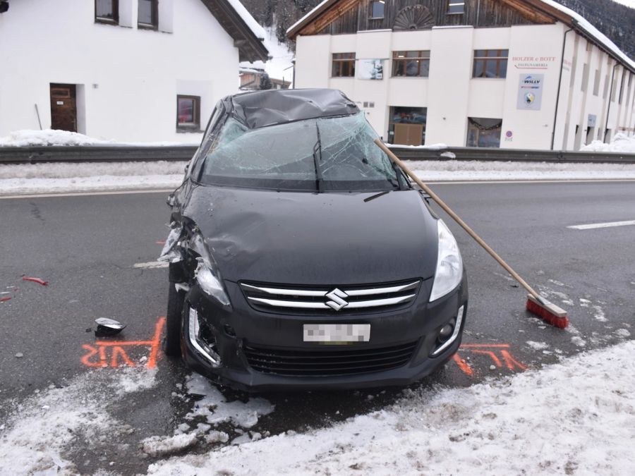 Verkehrsunfall in Zuoz