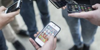 Bericht - Social Media heizt psychische Probleme von Jugendlichen an