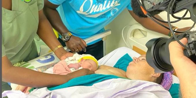 «Goodbye Deutschland! - Baby-Alarm bei Auswanderin Janine