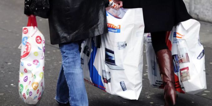 Folien & Flaschen - Bundesrat will flächendeckendes Plastik-Recycling