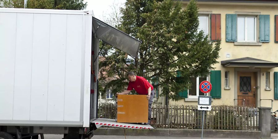 Bei einem Mieterwechsel im Kanton Luzern muss der bisherige Mietzins im Falle von Wohnungsknappheit offengelegt werden. (Symbolbild)