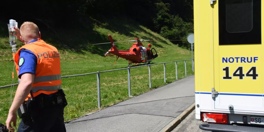 Bei Selbstunfall mit Motorrad verletzt