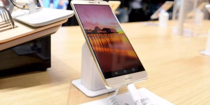 Huawei ist der zweitgrösste Smartphone-Hersteller der Welt. Huawei Trump