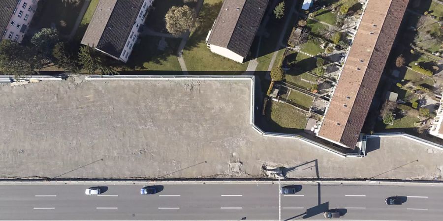 Autobahn A1L bei Schwamendingen im Kanton Zürich.