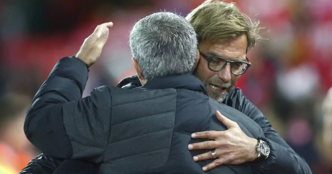 Berufskollegen unter sich: Jürgen Klopp und José Mourinho schätzen sich. Jürgen Klopp José Mourinho