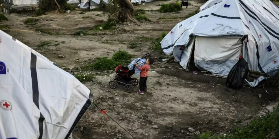 Improvisiertes Flüchtlingslager in Griechenland