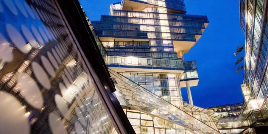 Fürs laufende Umbruchsjahr erwartet die künftig stark verkleinerte NordLB wegen des hohen Umstrukturierungsaufwands von mehreren hundert Millionen Euro erneut einen Verlust nach Steuern. Foto: Julian Stratenschulte