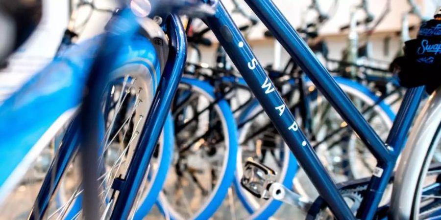 Swapfiets hat minnerhalb eines Jahres in Deutschland nach eigenen Angaben rund 10.000 Kunden in 15 Städten gewonnen. Foto: Hauke-Christian Dittrich