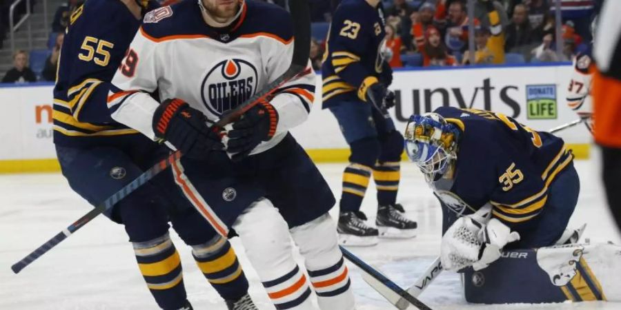 NHL-Star Leon Draisaitl (M, 29). Foto: Jeffrey T. Barnes/AP