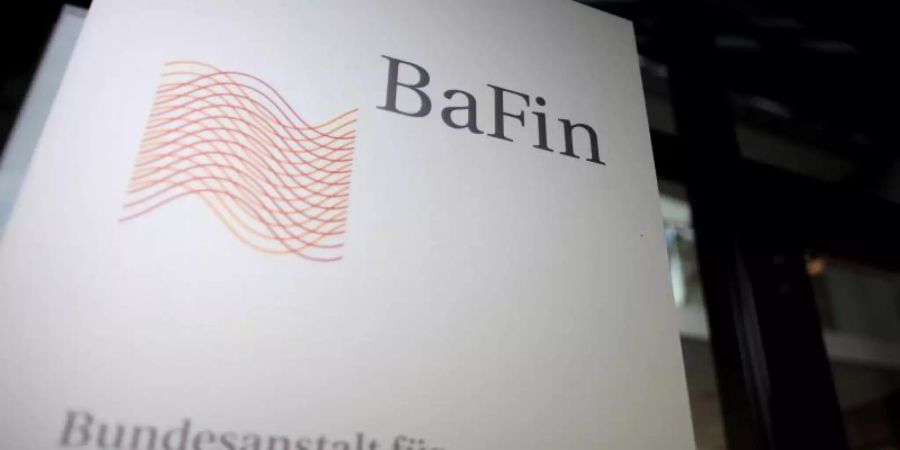 Wer als Kunde wissen will, ob Banken oder Versicherungen alle Vorschriften einhalten, können sich an die Finanzaufsicht Bafin wenden. Foto: Oliver Berg