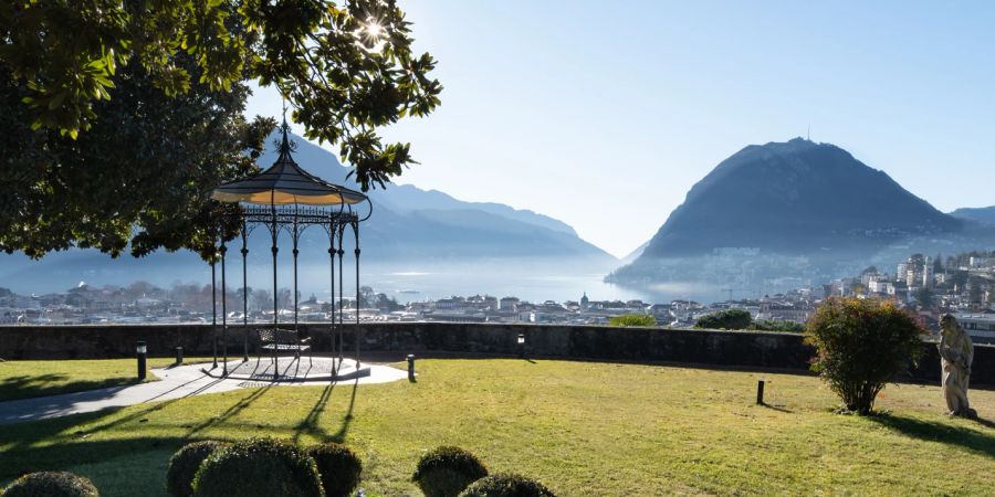 Villa Sassa Hotel, Werbefoto 1, Ausblick Luganersee