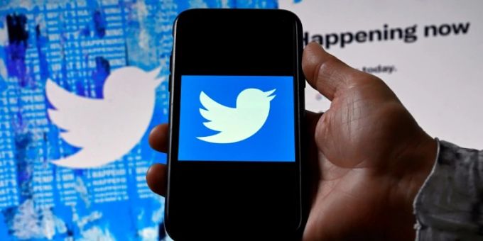 Twitter-Logo Twitter-Logo
