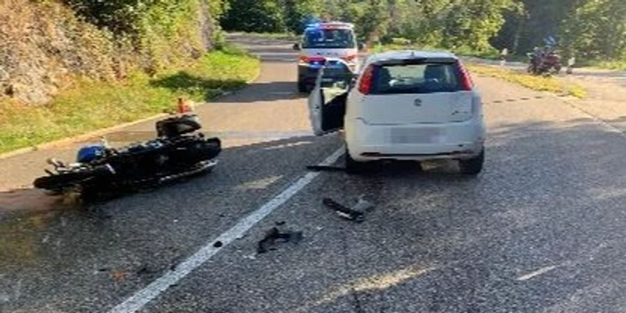 Drei Personen bei Unfall verletzt