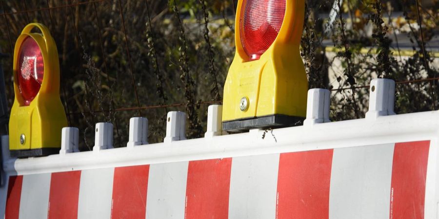 Strassensperre Licht rot gelb