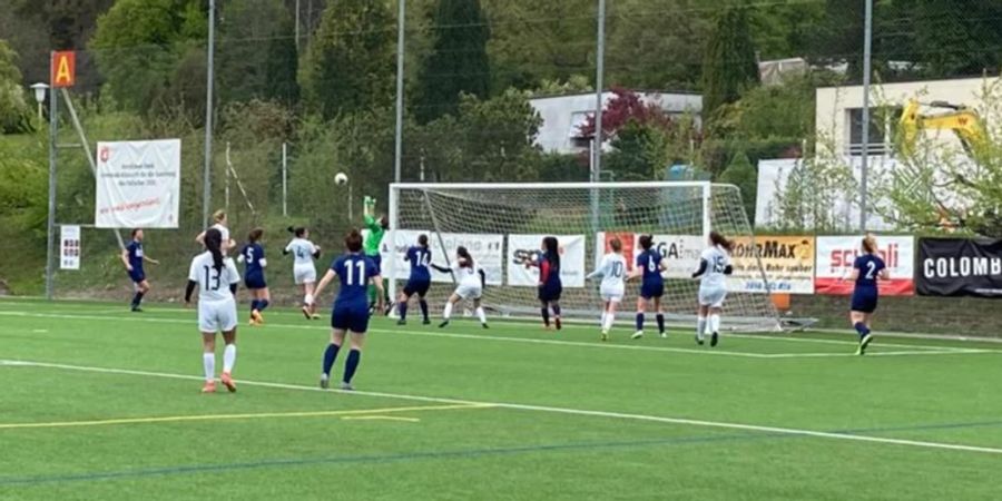 Frauen-Fussball