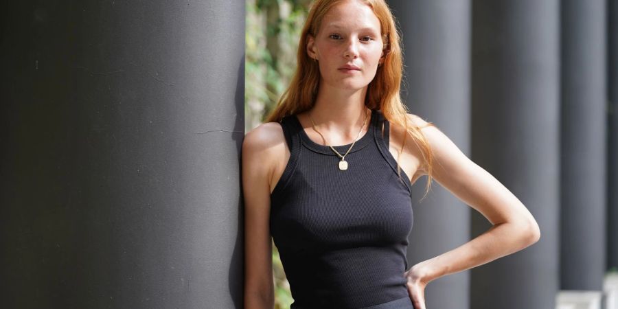 Model Isabel Monsees aus Buxtehude wird von der Agentur «Spin Model Management» vertreten und ist bereits für einige Designer über den Laufsteg gelaufen.