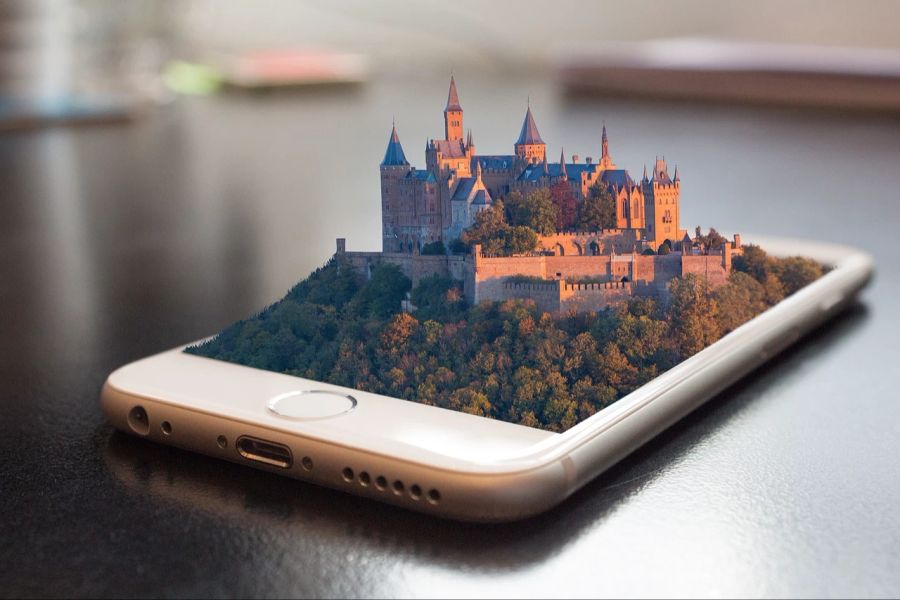 Smartphone Wald Schloss Virtuelle Realität