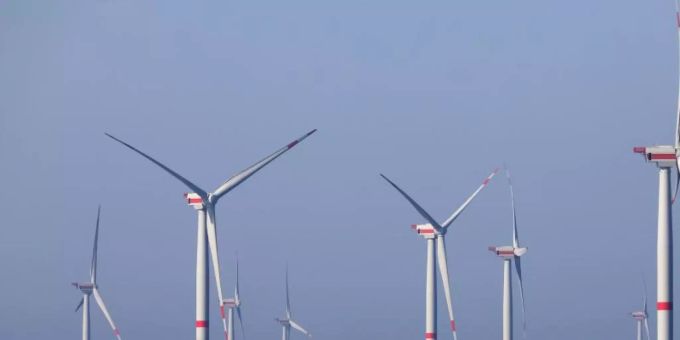 Windräder des Windparks «Wikinger» in der Ostsee vor Rügen. Foto: Bernd Wüstneck/ZB/dpa Windräder des Windparks «Wikinger» in der Ostsee vor Rügen. Foto: Bernd Wüstneck/ZB/dpa