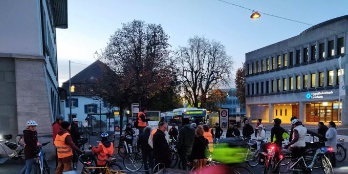 Critical-Mass-Lenzburg. Critical-Mass-Lenzburg.