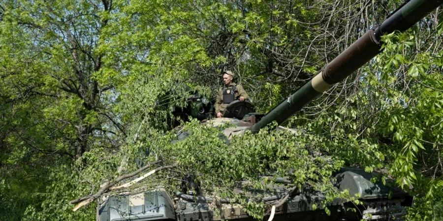 Ukrainischer Panzer in Lyssytschansk