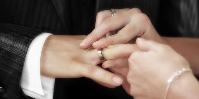 Geburtsurkunde fehlt - Bülach ZH lässt Ukrainerin nicht heiraten