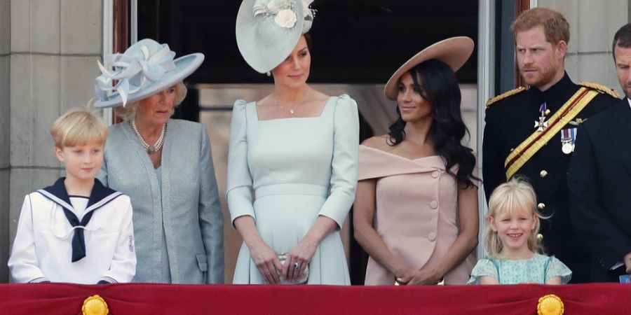 Ein Bild aus vergangenen Tagen: Meghan und Harry auf dem Balkon des Buckingham-Palasts.