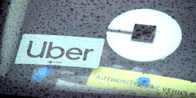 Uber-Logo Uber-Logo