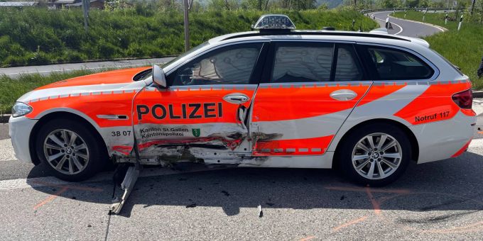 Sevelen: Auto kollidiert mit Patrouillenfahrzeug