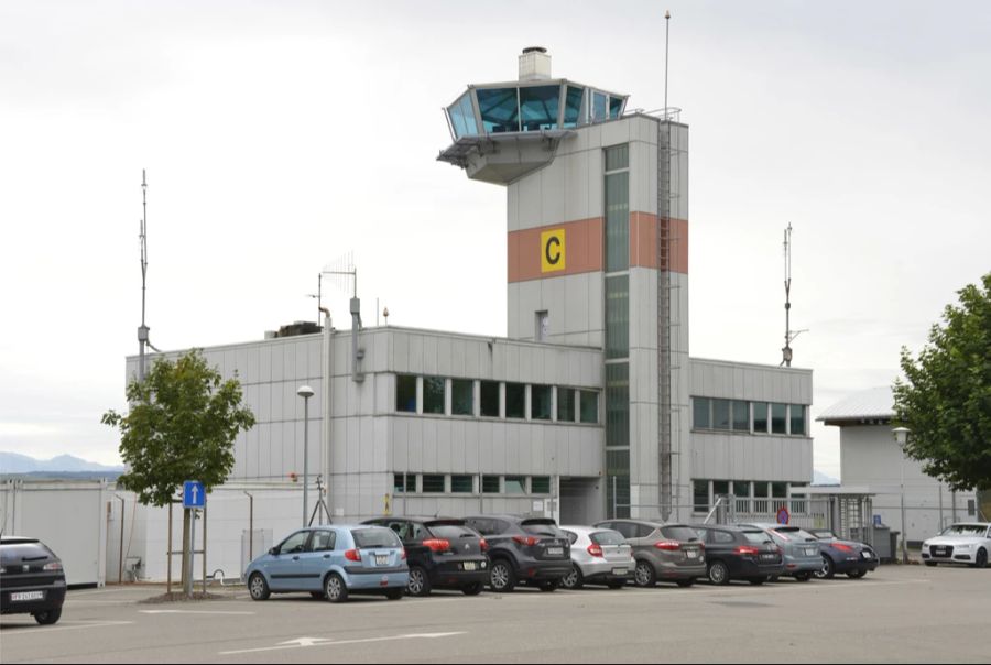 Kontrollturm Flughafen Payerne