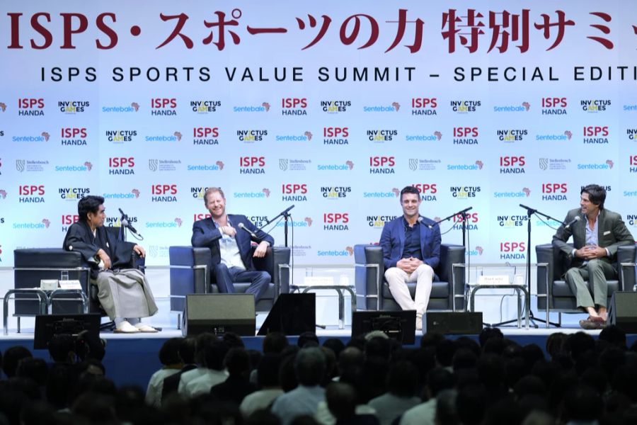 Er würde sehr gerne «hier leben», so der Rotschopf bei dem Anlass in Tokio.