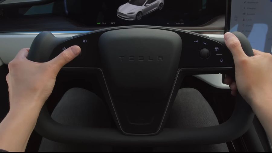 Yoke Tesla