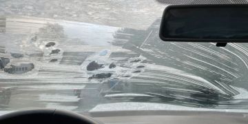 Kanton Luzern: Bitte reinigen Sie die Autoscheiben vor der Abfahrt!