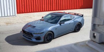 Ford Mustang Dark Horse