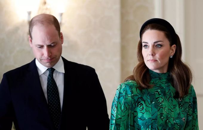 Der britische Prinz William (l), Herzog von Cambridge, und seine Frau Kate, Herzogin von Cambridge, bei einem Treffen mit dem Präsidenten von Irland, Higgins. Prinz William Herzogin Kate