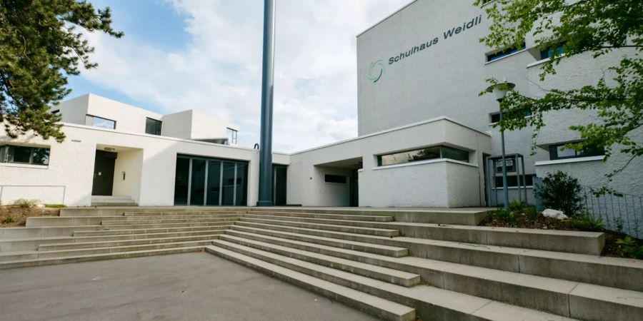 Das Schulhaus Weidli in Uster.