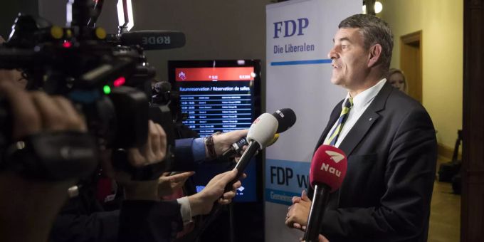 Christian Amsler (FDP) beantwortet Inteviewfragen. amsler