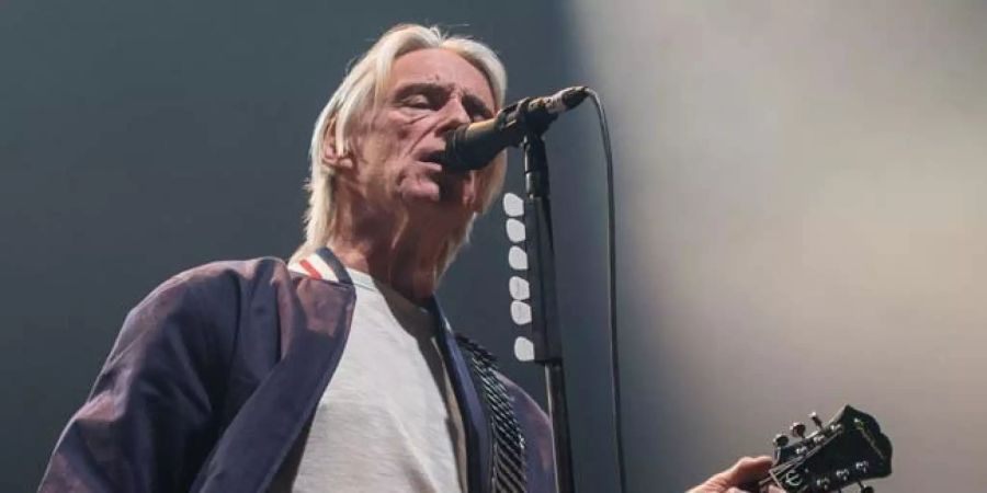 Paul Weller Mikrofon Gesang