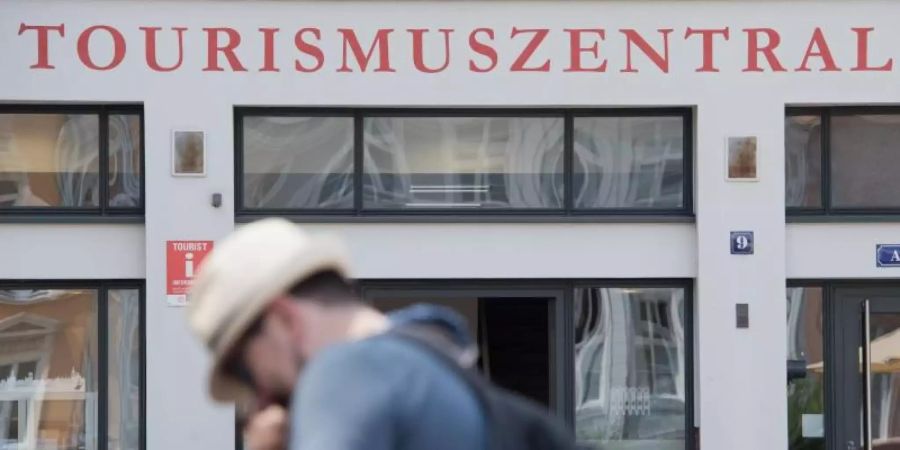 Mecklenburg-Vorpommern, Schleswig-Holstein und Niedersachsen haben ein Beherbergungsverbot für Menschen aus Corona-Risikogebieten festgelegt. Foto: Stefan Sauer/dpa-Zentralbild/dpa