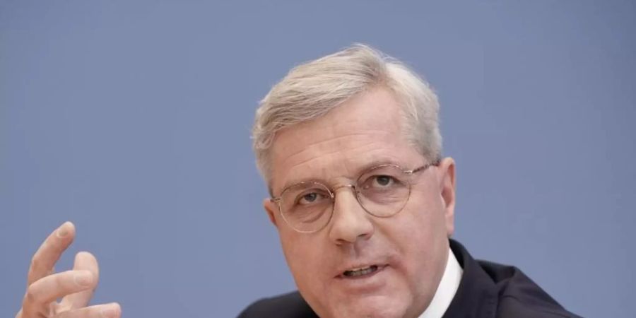 Norbert Röttgen: «Ich glaube, dass der Kompromiss auch auf dem Parteitag breit getragen wird.». Foto: Michael Kappeler/dpa