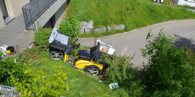 Sturz mit Kleinmotorrad.