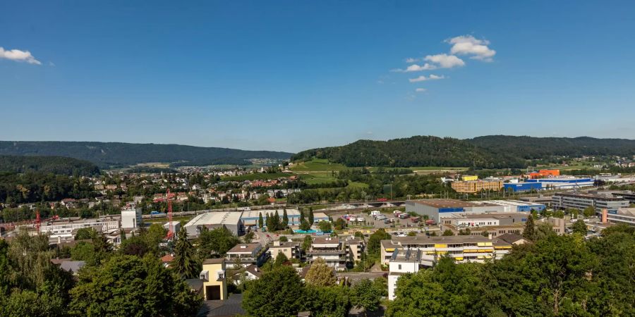 Aussicht über Spreitenbach und Hüttikerberg.