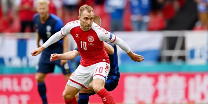 Christian Eriksen bricht an der Euro 2020 plötzlich zusammen. Er muss wiederbelebt werden, ist aktuell aber stabil und im Spital. Euro 2020