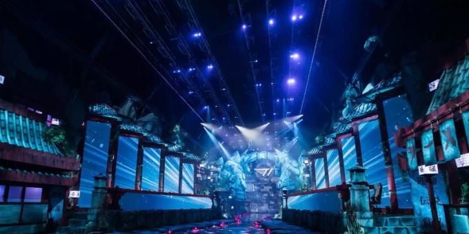Auf der Animajor-Bühne ist Team Nigmas weg zur Dota-WM um einiges schwerer geworden. Foto: WePlay! Esports/dpa Auf der Animajor-Bühne ist Team Nigmas weg zur Dota-WM um einiges schwerer geworden. Foto: WePlay! Esports/dpa