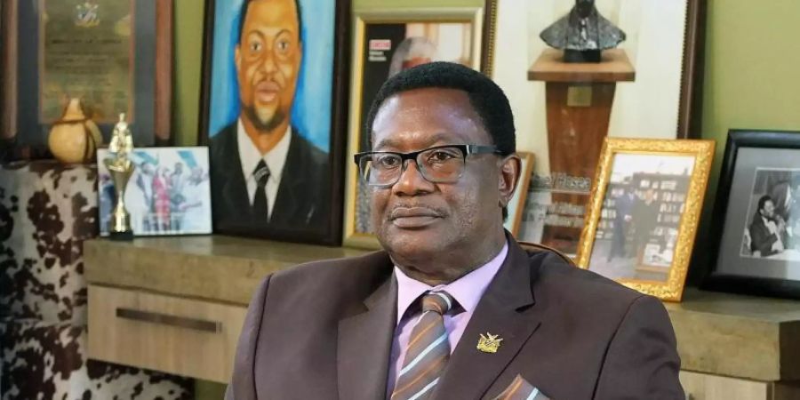 Vekuii Rukoro, traditioneller Führer der Herero, kommentiert, was der deutsche Kolonialismus in Namibia bedeutet hat und spricht über die Folgen bis heute. Foto: Christel Fomm/Gruppe 5/Arte/dpa