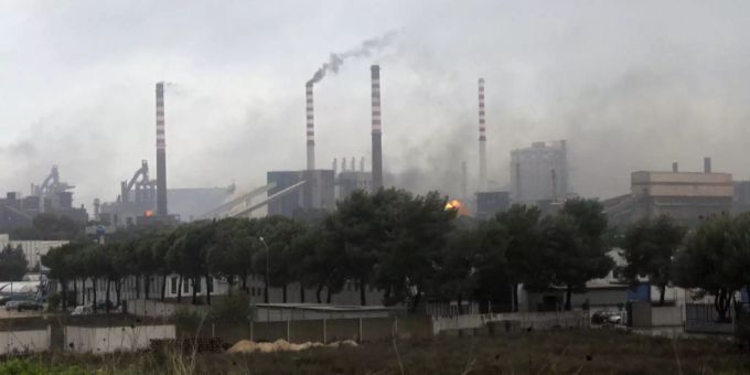 Das italienische Stahlwerk ILVA. (Archivbild) stahlwerk ilva